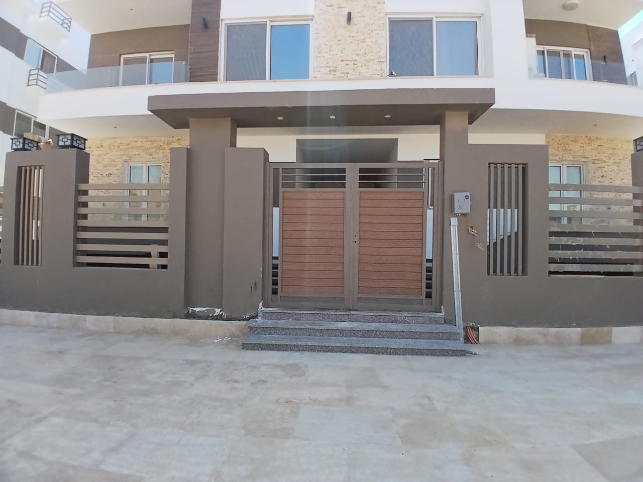 أبواب منازل حديد- - مشروع 02